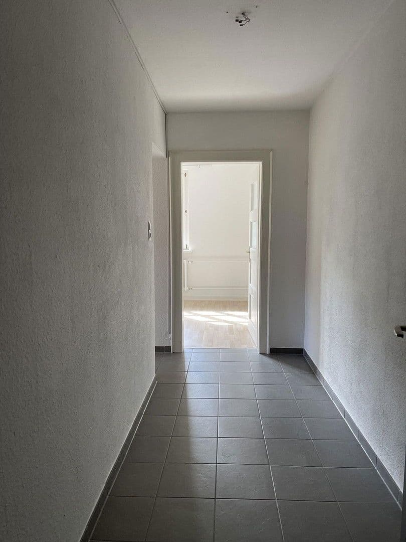 Pronájem bytu 2+1 35 m², Struckmannstr. 17, Hildesheim, Dolní Sasko Pronájem bytu 2+1 35 m², Struckmannstr. 17, Hildesheim, Dolní Sasko