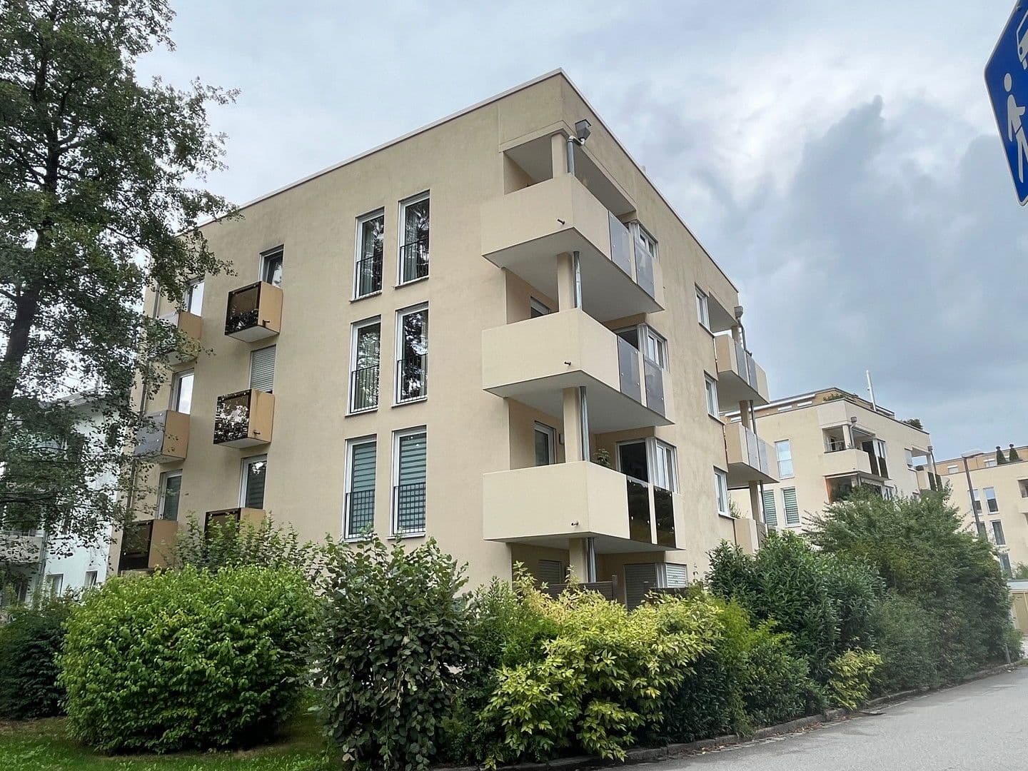 Pronájem bytu 3+1 90 m², Niedermayerstr. 62, Landshut, Bavorsko Pronájem bytu 3+1 90 m², Niedermayerstr. 62, Landshut, Bavorsko
