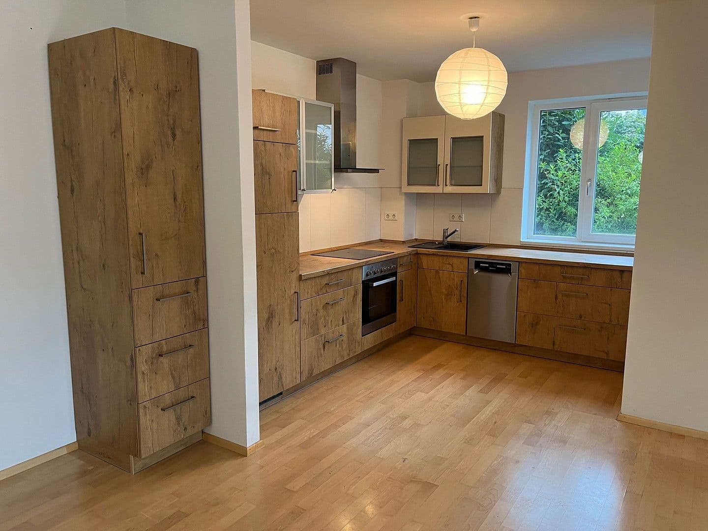 Pronájem bytu 3+1 90 m², Niedermayerstr. 62, Landshut, Bavorsko Pronájem bytu 3+1 90 m², Niedermayerstr. 62, Landshut, Bavorsko