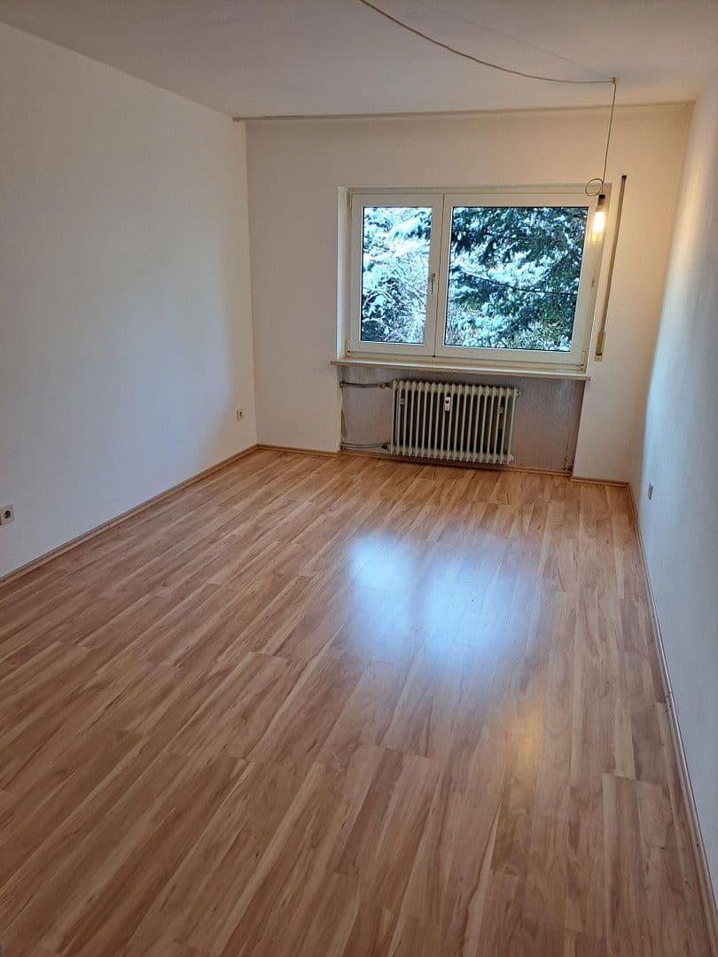 Prodej bytu 3+1 92 m², Hollerweg 13, Gröbenzell, Bavorsko Prodej bytu 3+1 92 m², Hollerweg 13, Gröbenzell, Bavorsko