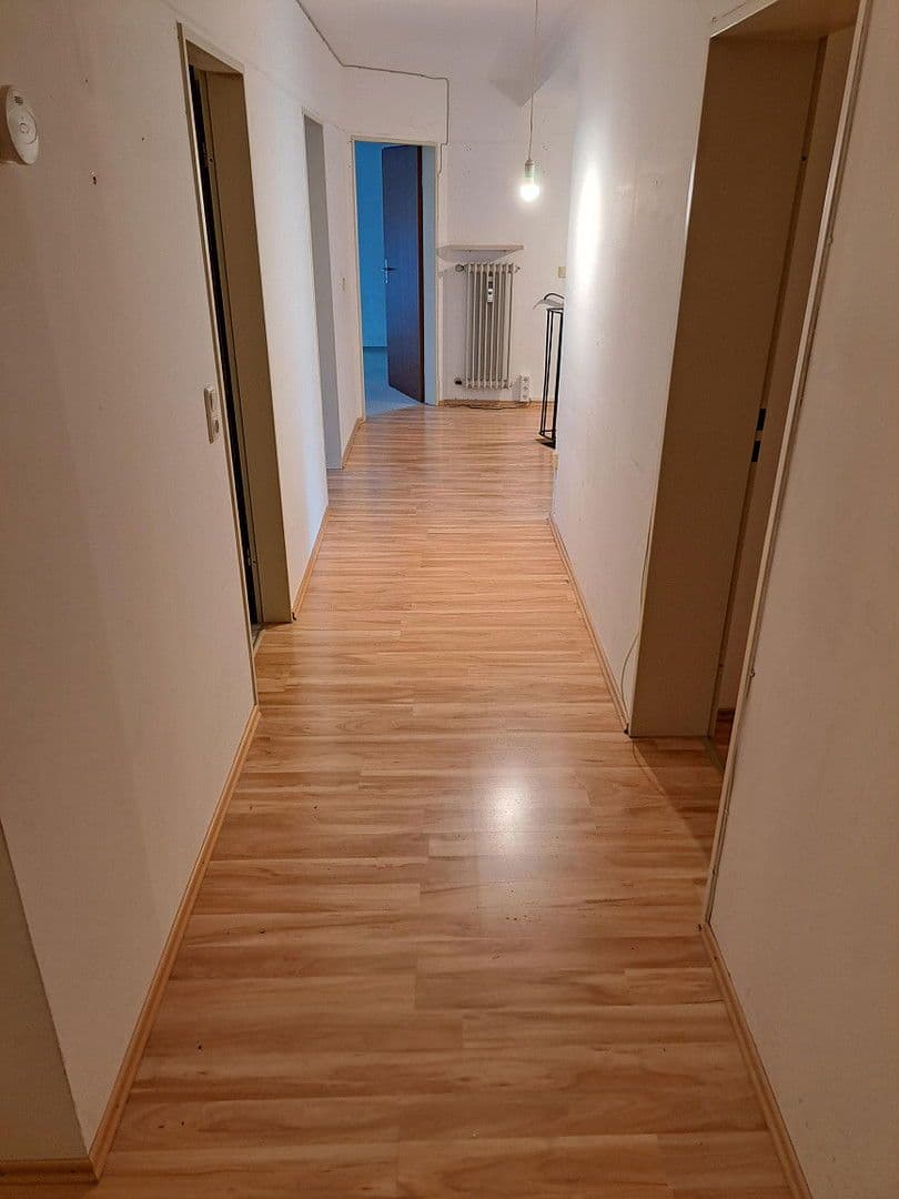 Prodej bytu 3+1 92 m², Hollerweg 13, Gröbenzell, Bavorsko Prodej bytu 3+1 92 m², Hollerweg 13, Gröbenzell, Bavorsko