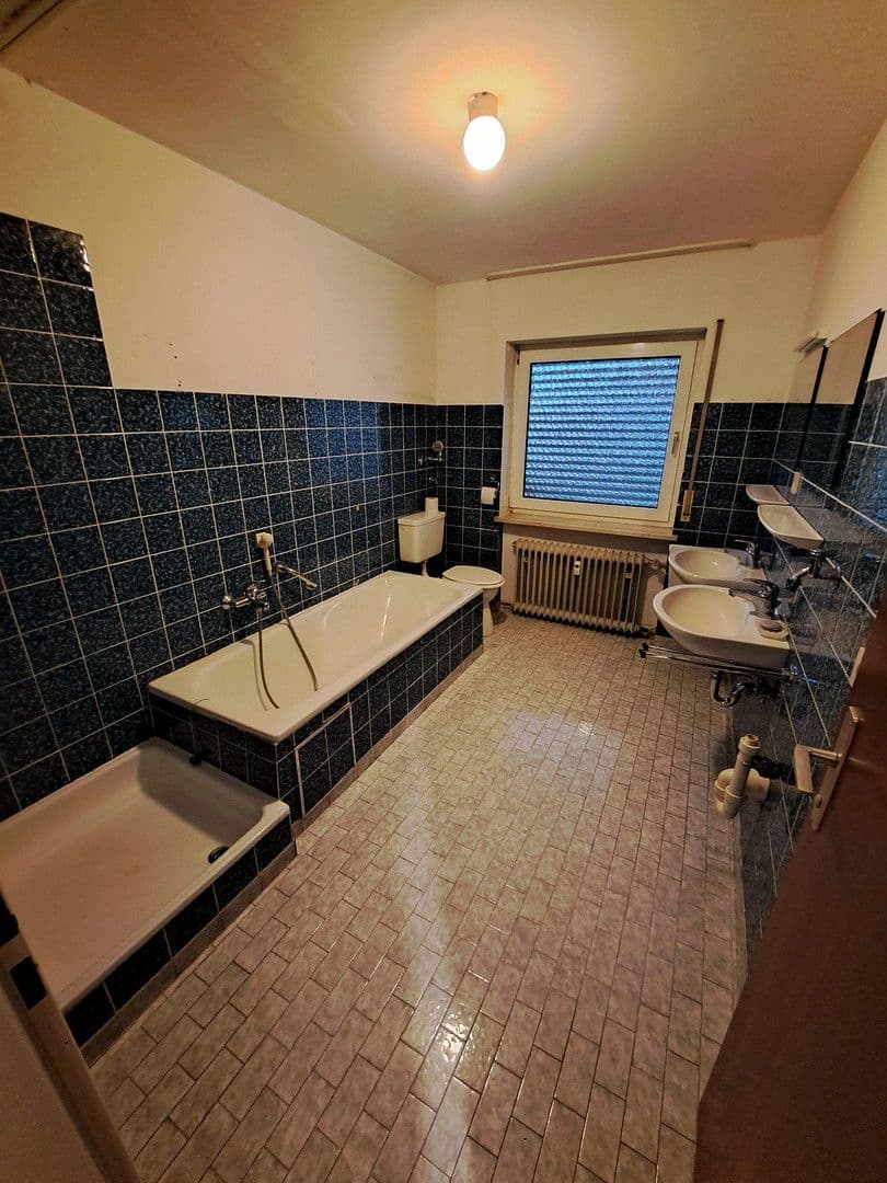 Prodej bytu 3+1 92 m², Hollerweg 13, Gröbenzell, Bavorsko Prodej bytu 3+1 92 m², Hollerweg 13, Gröbenzell, Bavorsko