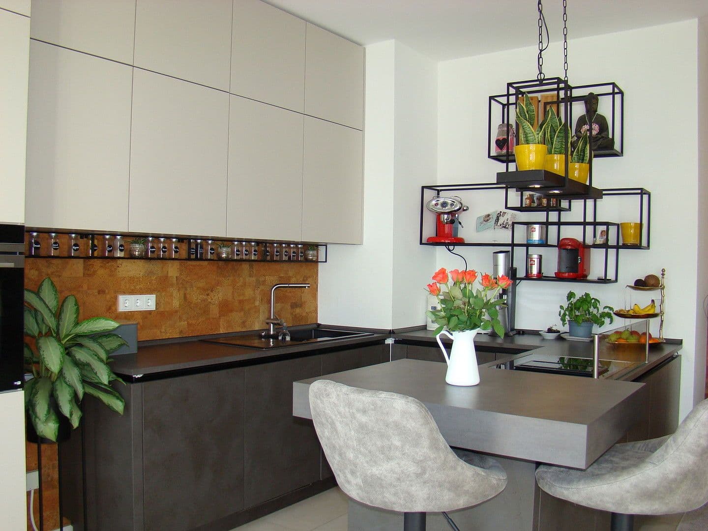 Prodej bytu 5+1 143 m², Relingstr. 20, Berlin, Berlín Prodej bytu 5+1 143 m², Relingstr. 20, Berlin, Berlín