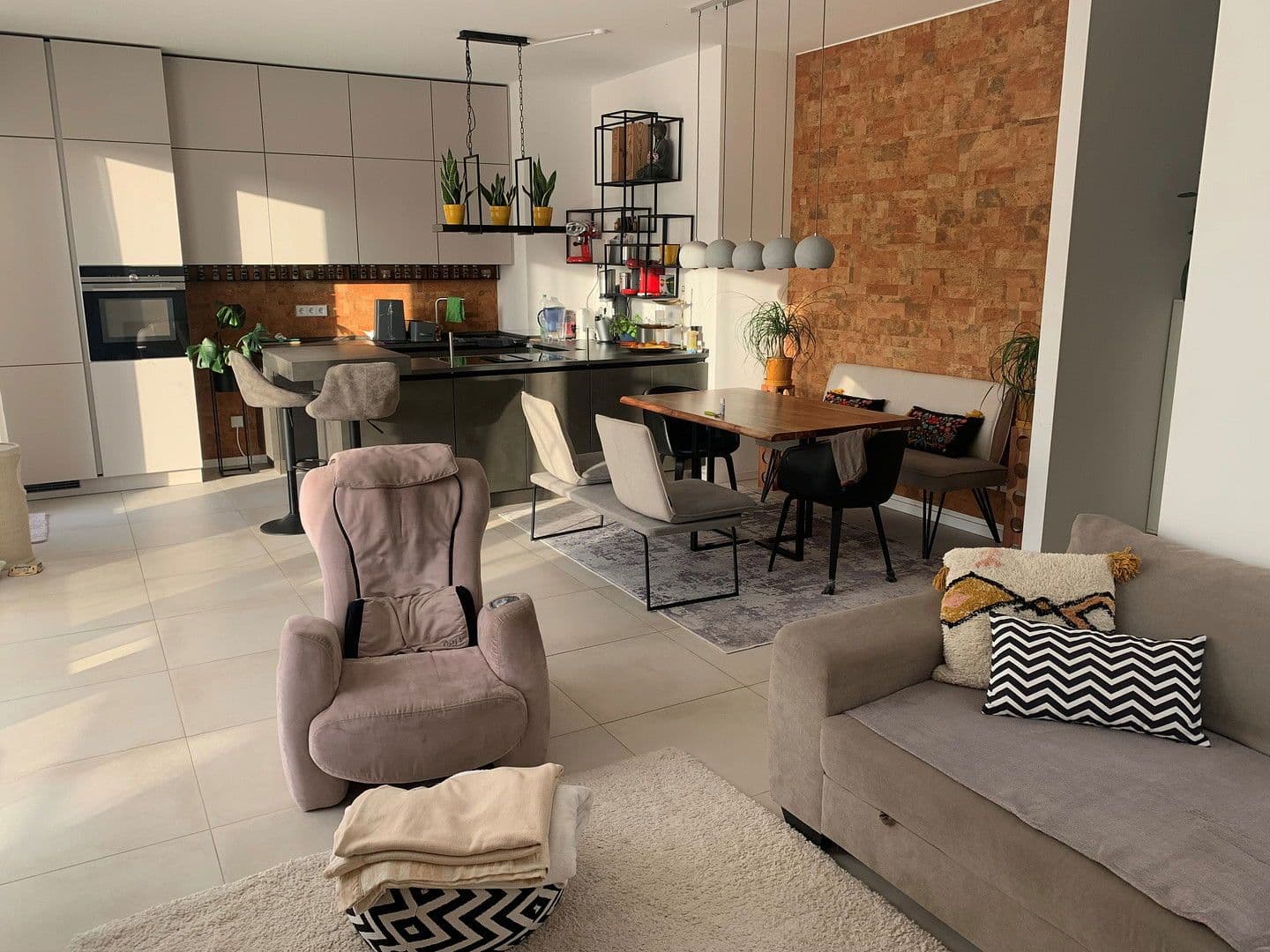 Prodej bytu 5+1 143 m², Relingstr. 20, Berlin, Berlín Prodej bytu 5+1 143 m², Relingstr. 20, Berlin, Berlín