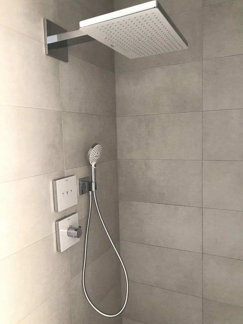 Pronájem bytu 3+1 82 m², Regensburg, Bavorsko Pronájem bytu 3+1 82 m², Regensburg, Bavorsko