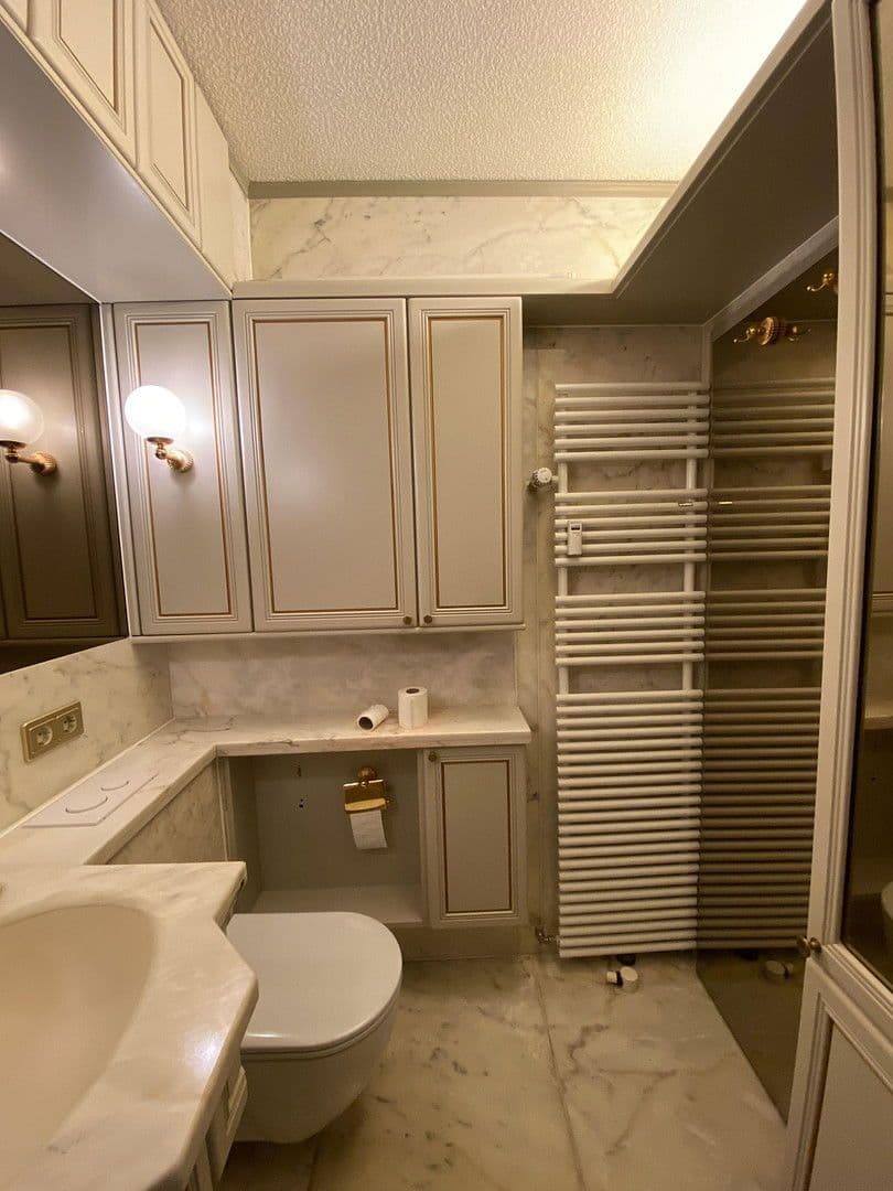 Pronájem bytu 3+1 124 m², Rengsdorf, Porýní-Falc Pronájem bytu 3+1 124 m², Rengsdorf, Porýní-Falc