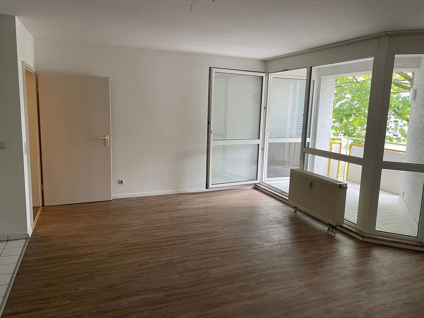 Pronájem bytu 2+1 56 m², Dietzenbach, Hessen Pronájem bytu 2+1 56 m², Dietzenbach, Hessen