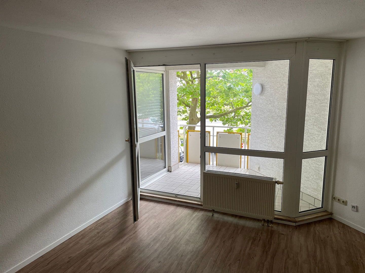 Pronájem bytu 2+1 56 m², Dietzenbach, Hessen Pronájem bytu 2+1 56 m², Dietzenbach, Hessen