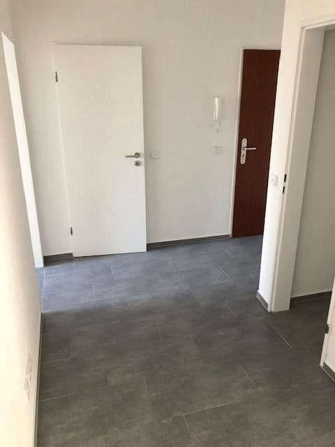 Pronájem bytu 3+1 77 m², Augsburger Strasse 26, Kerpen, Severní Porýní-Vestfálsko Pronájem bytu 3+1 77 m², Augsburger Strasse 26, Kerpen, Severní Porýní-Vestfálsko