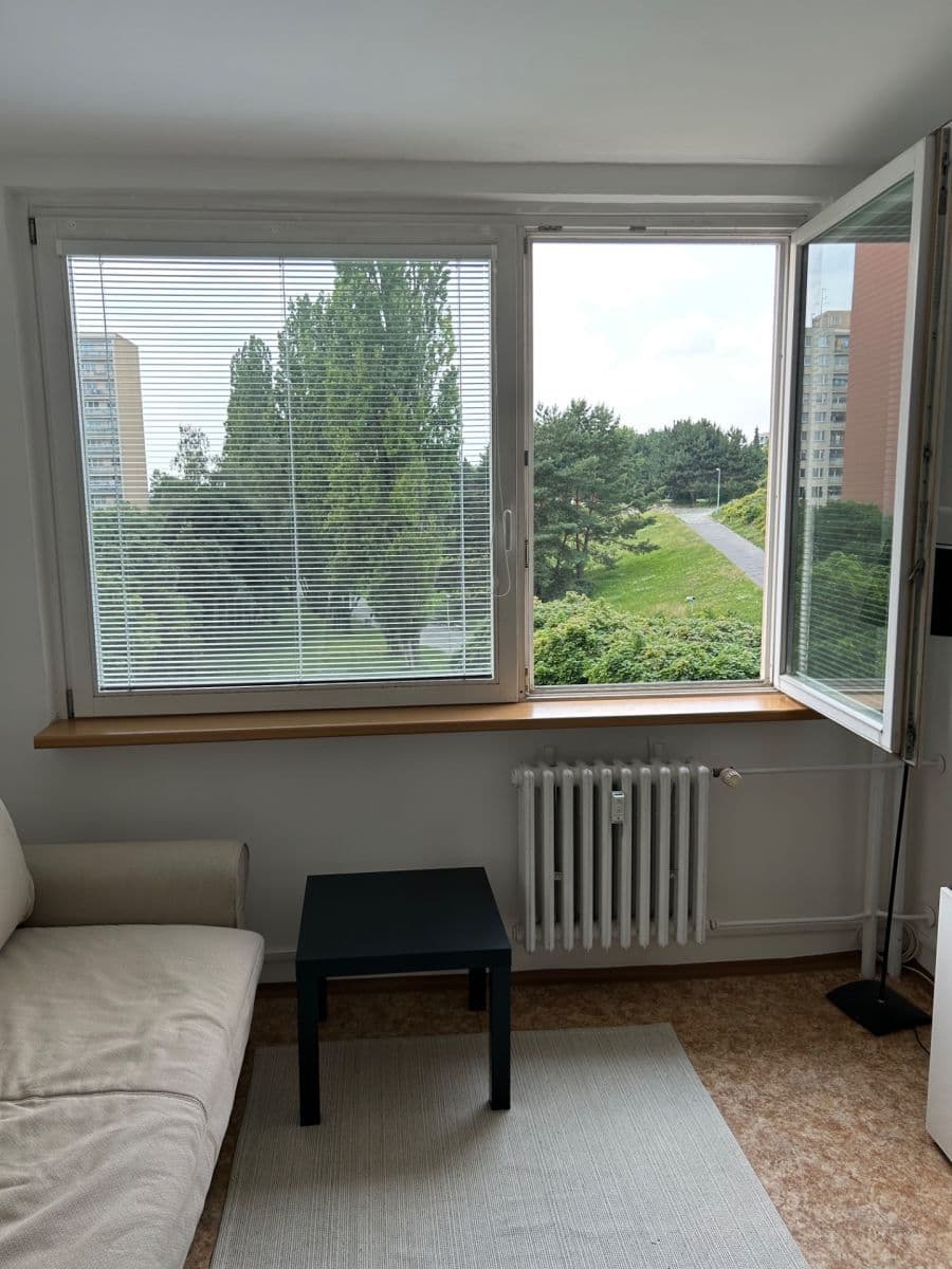 Pronájem bytu 2+kk 48 m², Ciolkovského, Praha, Praha Pronájem bytu 2+kk 48 m², Ciolkovského, Praha, Praha