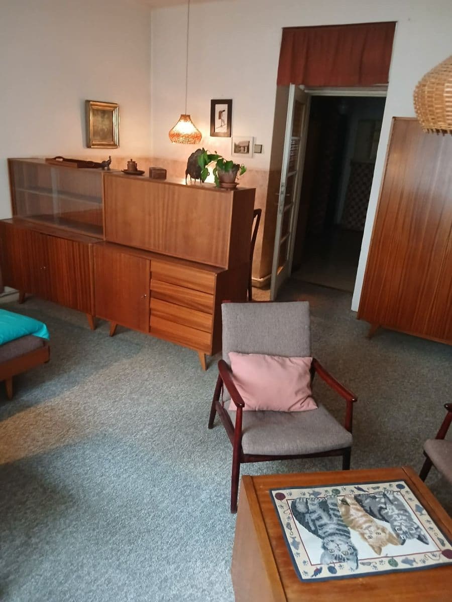 Pronájem bytu 1+1 43 m², Pod Strojírnami, Praha, Praha Pronájem bytu 1+1 43 m², Pod Strojírnami, Praha, Praha