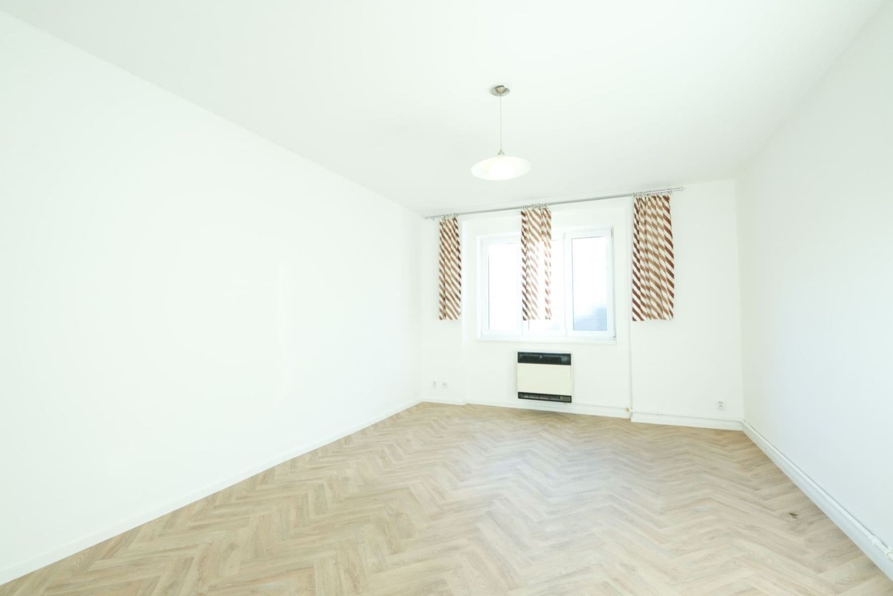 Pronájem bytu 1+kk 31 m², Za Poštou, Praha, Praha Pronájem bytu 1+kk 31 m², Za Poštou, Praha, Praha