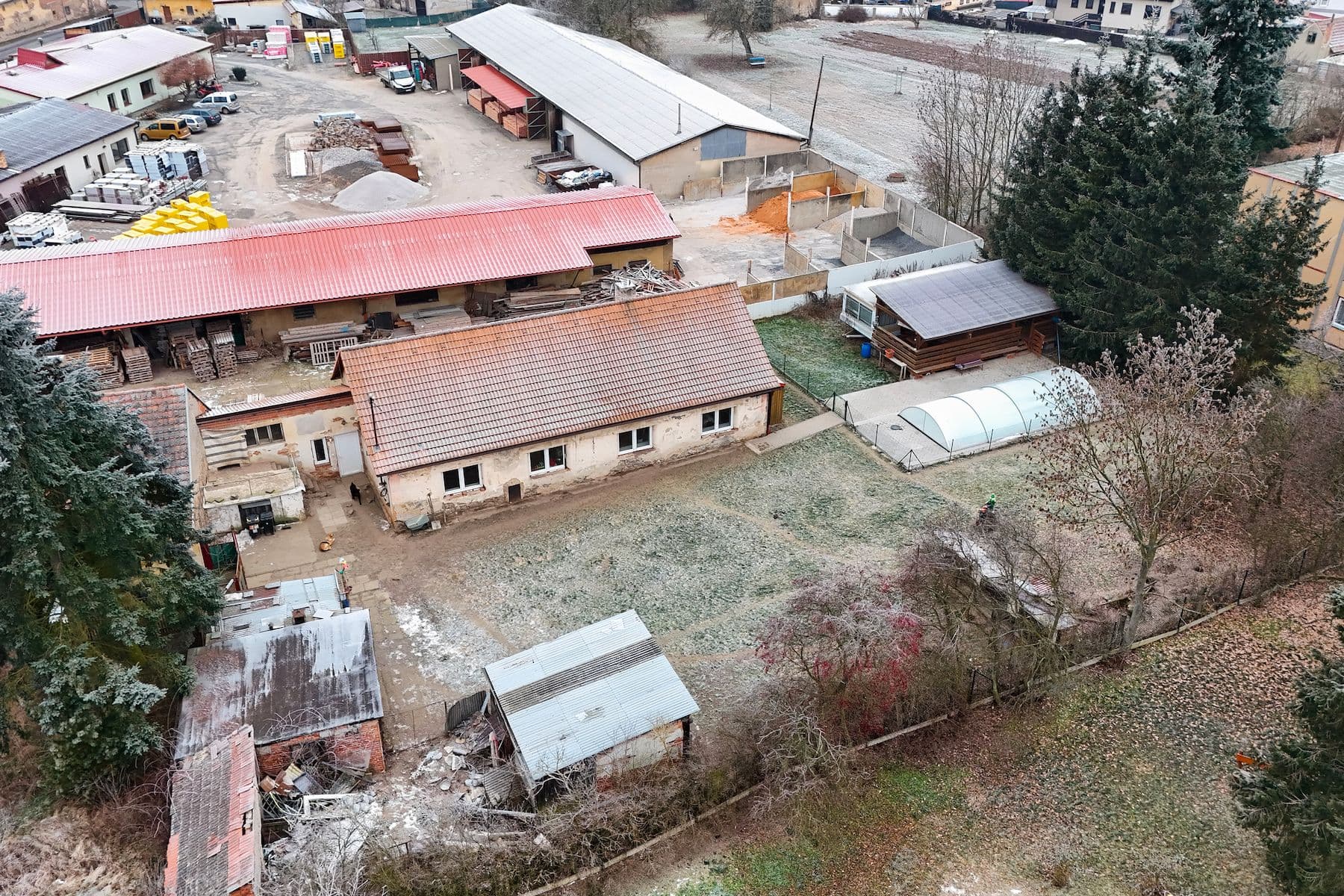 Prodej domu 85 m², pozemek 1.200 m², Krátká, Jesenice, Středočeský kraj Prodej domu 85 m², pozemek 1.200 m², Krátká, Jesenice, Středočeský kraj