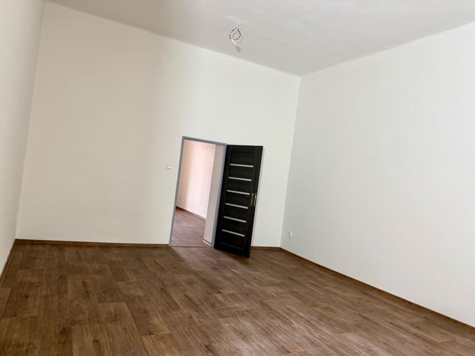 Pronájem bytu 5+1 166 m², Zámecká, Ostrava, Moravskoslezský kraj Pronájem bytu 5+1 166 m², Zámecká, Ostrava, Moravskoslezský kraj