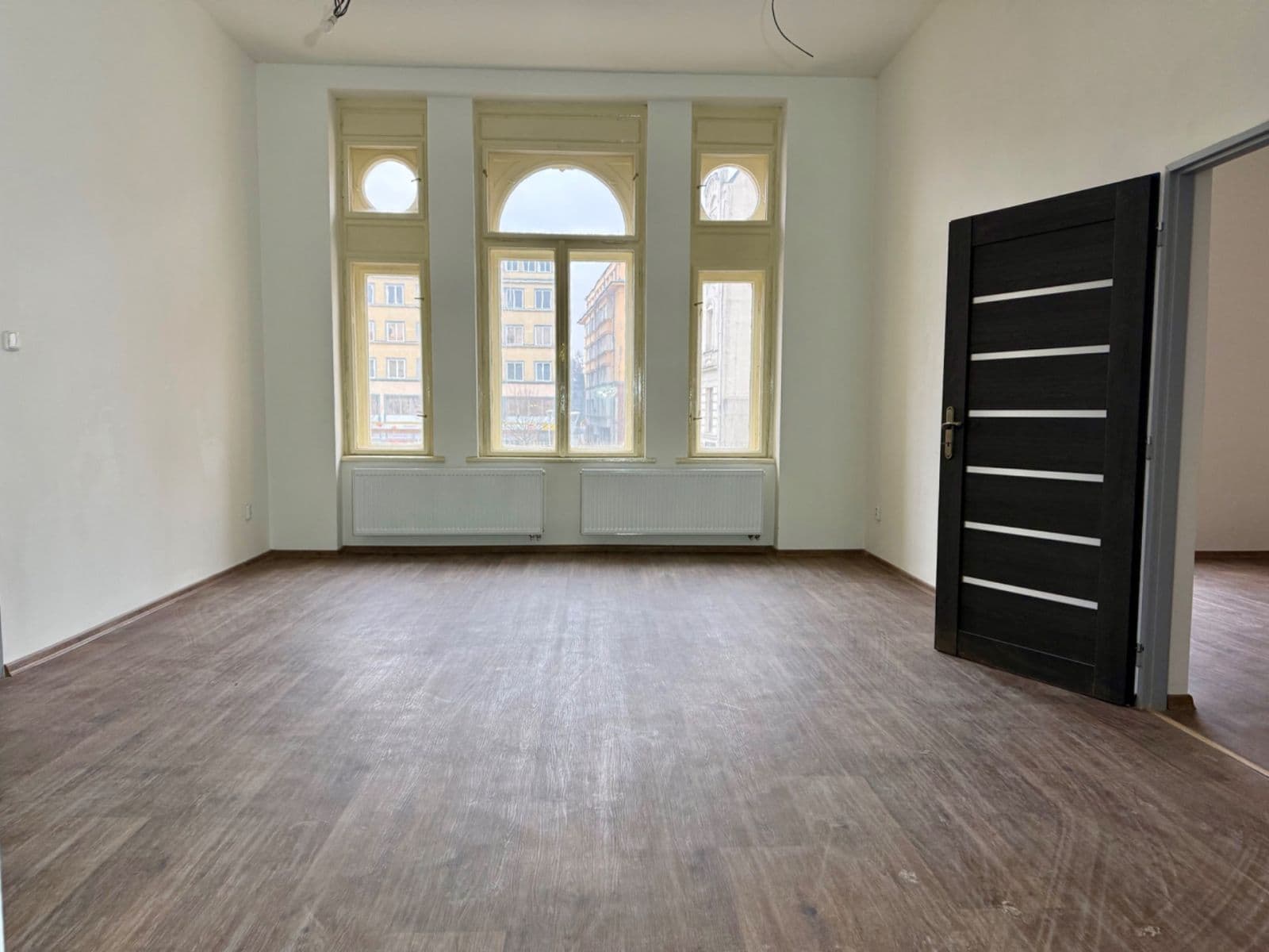 Pronájem bytu 5+1 166 m², Zámecká, Ostrava, Moravskoslezský kraj Pronájem bytu 5+1 166 m², Zámecká, Ostrava, Moravskoslezský kraj