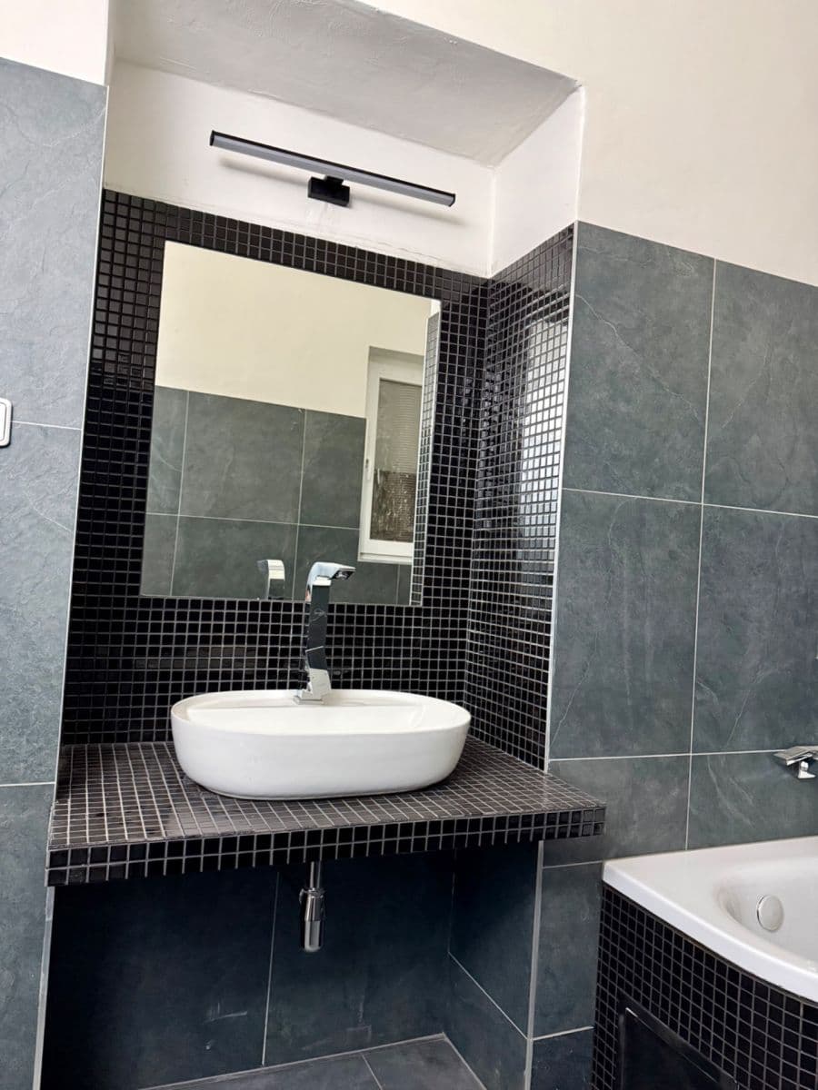 Pronájem bytu 5+1 166 m², Zámecká, Ostrava, Moravskoslezský kraj Pronájem bytu 5+1 166 m², Zámecká, Ostrava, Moravskoslezský kraj