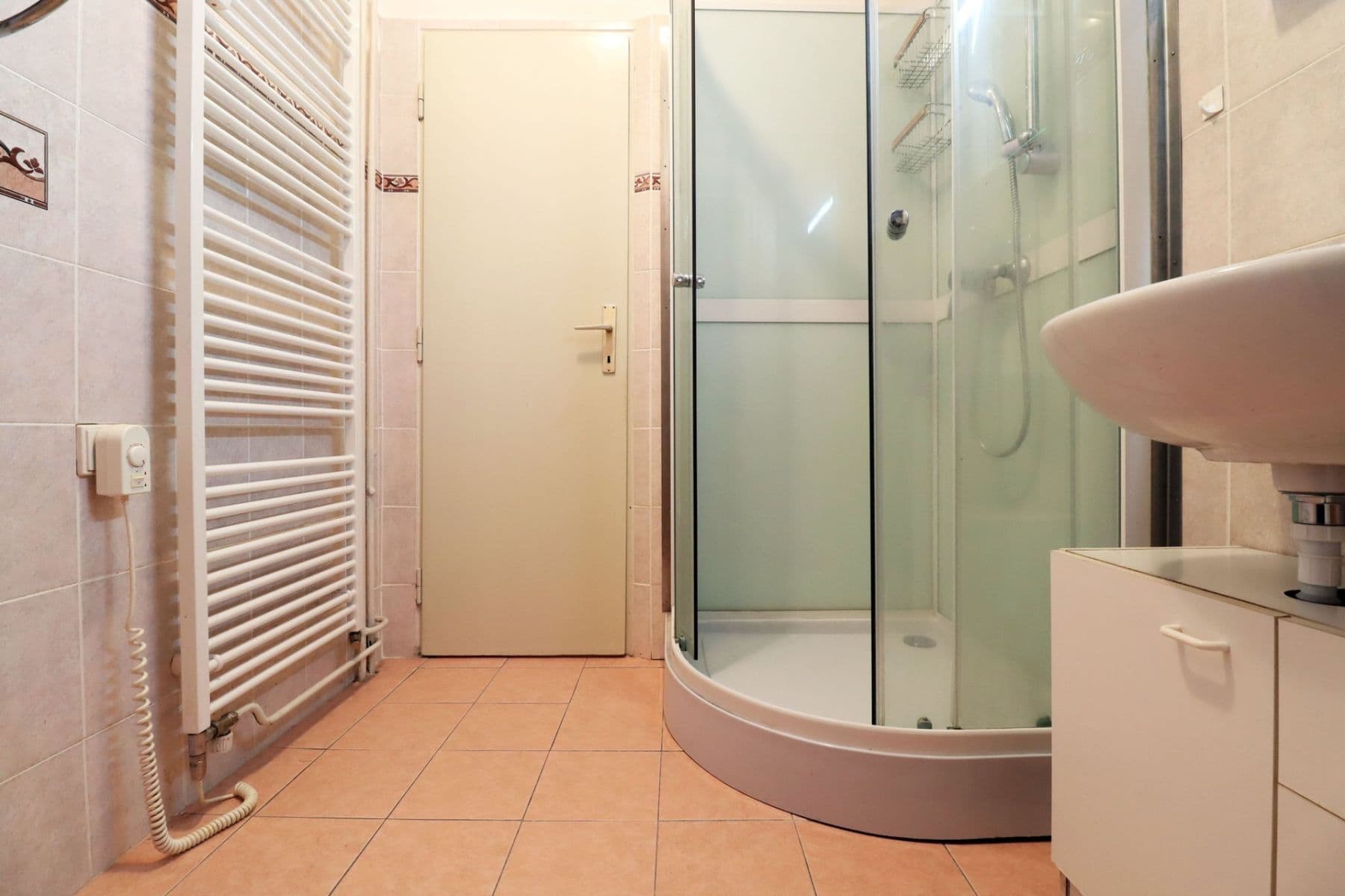 Pronájem bytu 2+kk 49 m², Červené Vršky, Benešov, Středočeský kraj Pronájem bytu 2+kk 49 m², Červené Vršky, Benešov, Středočeský kraj