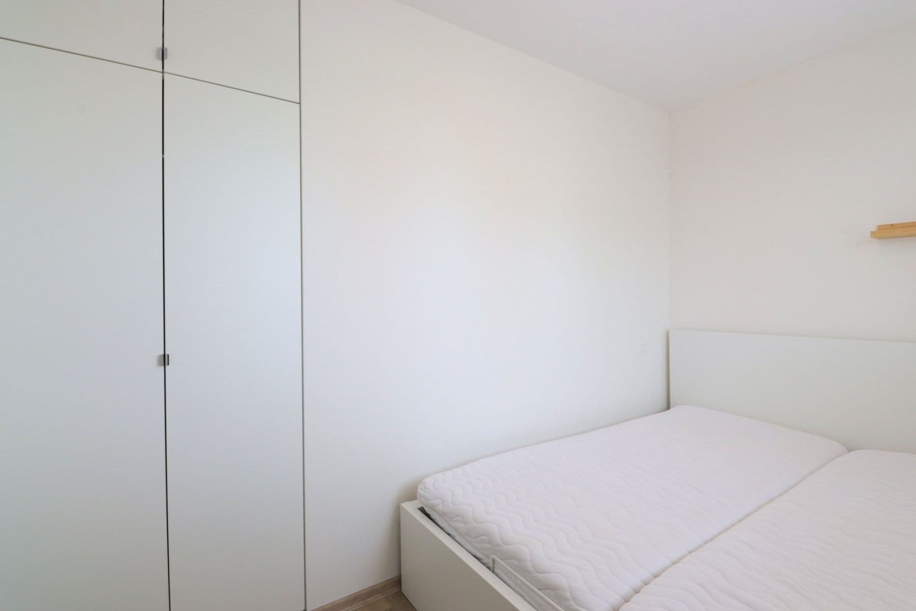 Pronájem bytu 2+kk 37 m², Topolová, Praha, Praha Pronájem bytu 2+kk 37 m², Topolová, Praha, Praha
