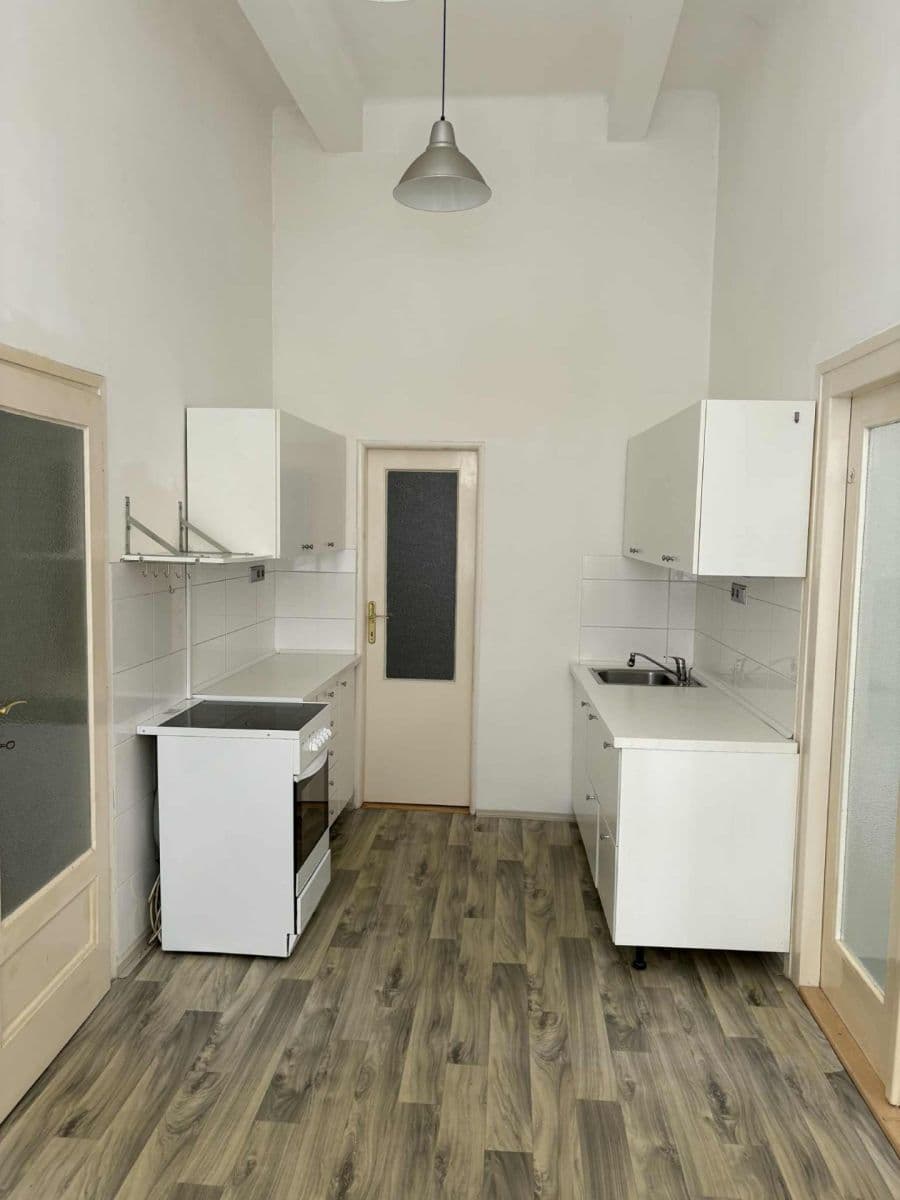 Pronájem bytu 2+1 48 m², Na Louži, Praha, Praha Pronájem bytu 2+1 48 m², Na Louži, Praha, Praha