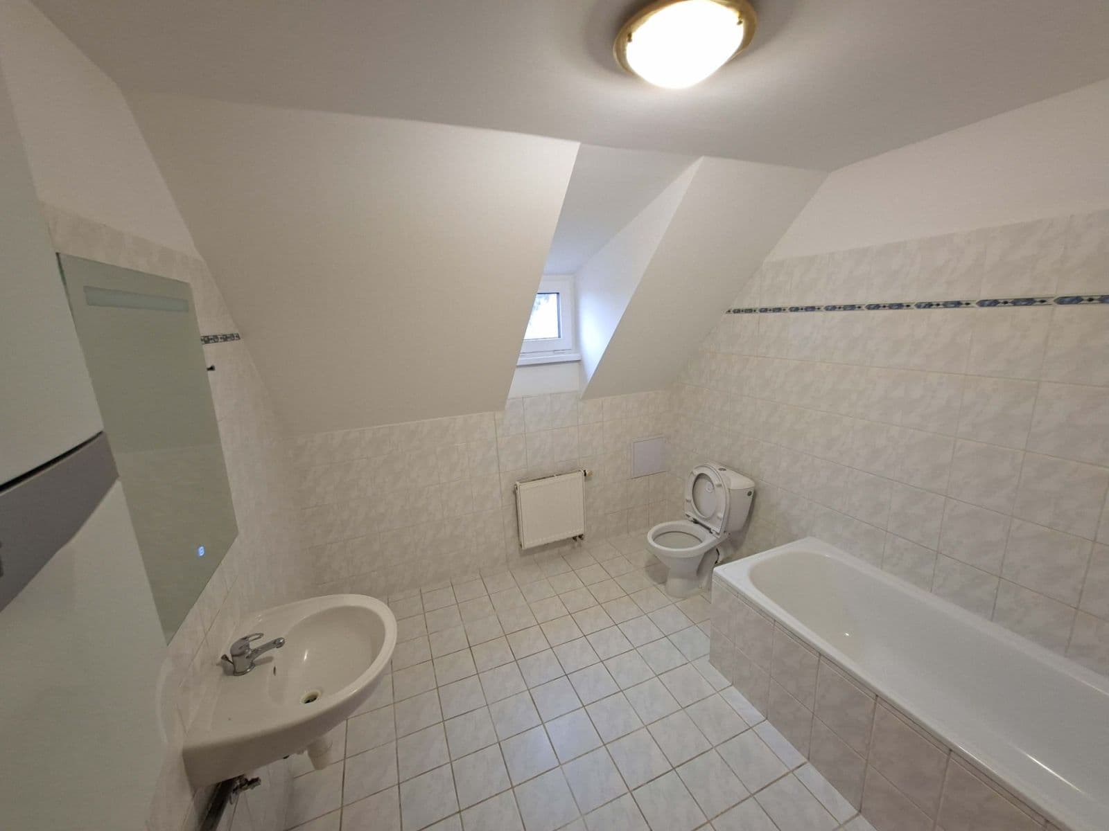 Pronájem bytu 2+kk 64 m², Halenkovská, Praha, Praha Pronájem bytu 2+kk 64 m², Halenkovská, Praha, Praha