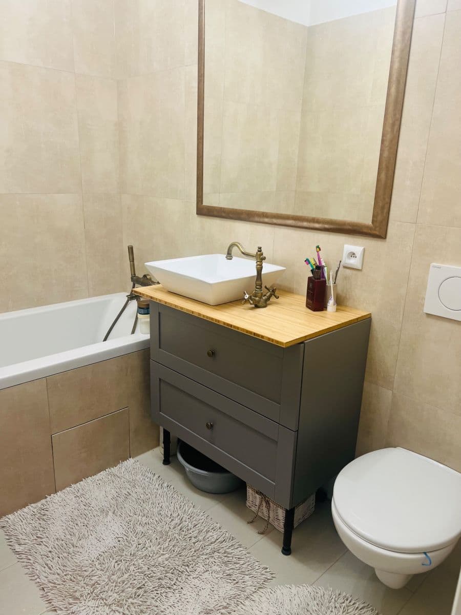 Pronájem bytu 1+1 35 m², Bystrická, Devínska Nová Ves, Bratislavský kraj Pronájem bytu 1+1 35 m², Bystrická, Devínska Nová Ves, Bratislavský kraj