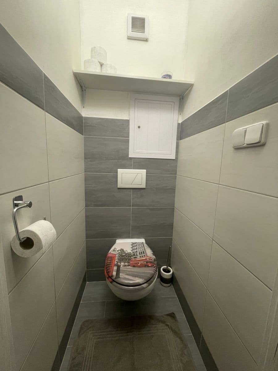 Pronájem bytu 2+1 59 m², Gen. Píky, Ostrava, Moravskoslezský kraj Pronájem bytu 2+1 59 m², Gen. Píky, Ostrava, Moravskoslezský kraj