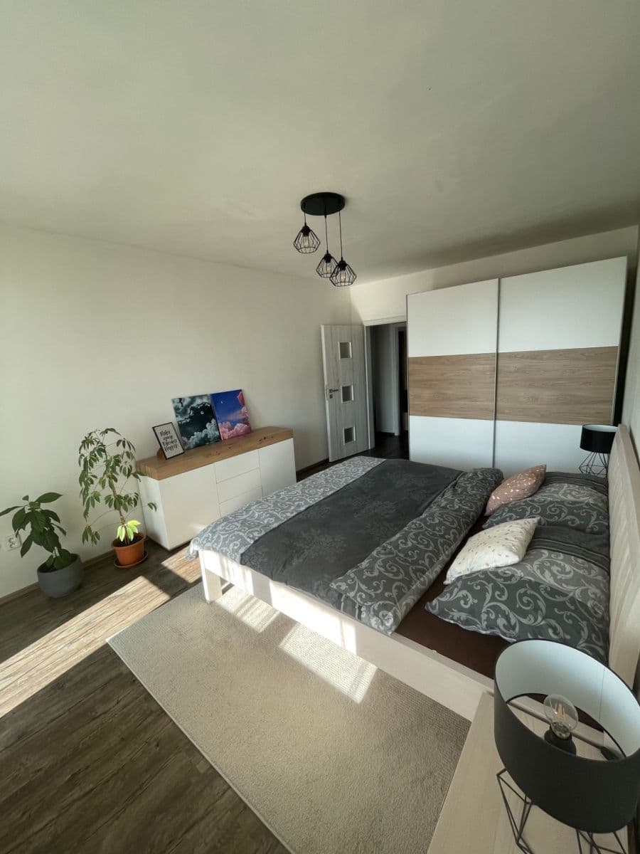 Pronájem bytu 2+1 59 m², Gen. Píky, Ostrava, Moravskoslezský kraj Pronájem bytu 2+1 59 m², Gen. Píky, Ostrava, Moravskoslezský kraj