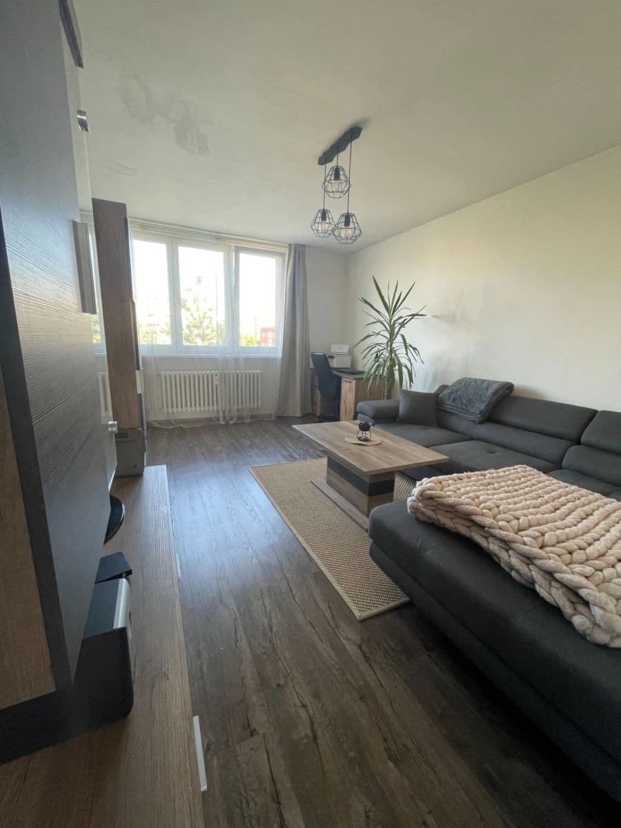 Pronájem bytu 2+1 59 m², Gen. Píky, Ostrava, Moravskoslezský kraj Pronájem bytu 2+1 59 m², Gen. Píky, Ostrava, Moravskoslezský kraj