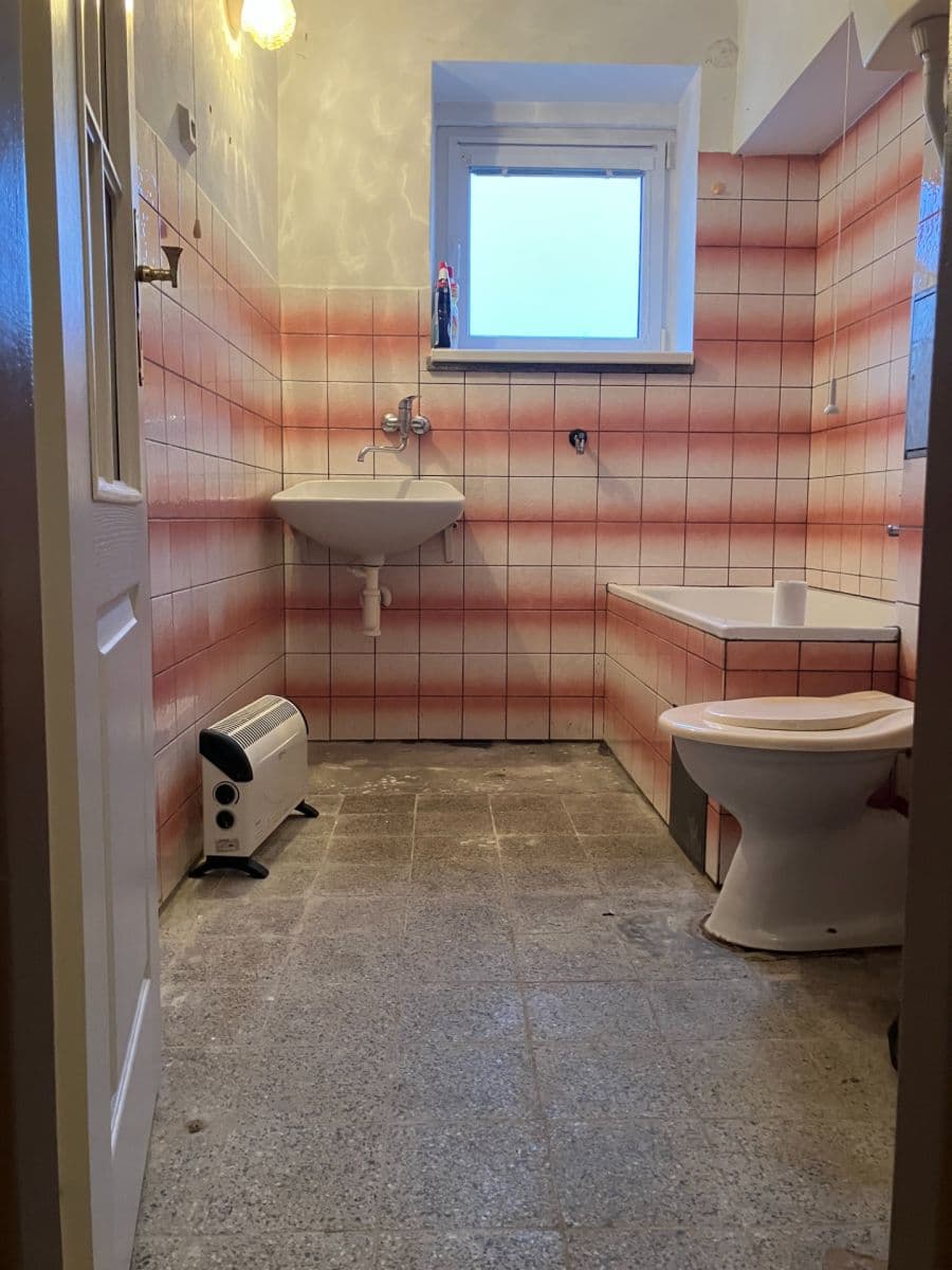 Prodej bytu 2+1 55 m², Sídliště Vyšný, Český Krumlov, Jihočeský kraj Prodej bytu 2+1 55 m², Sídliště Vyšný, Český Krumlov, Jihočeský kraj