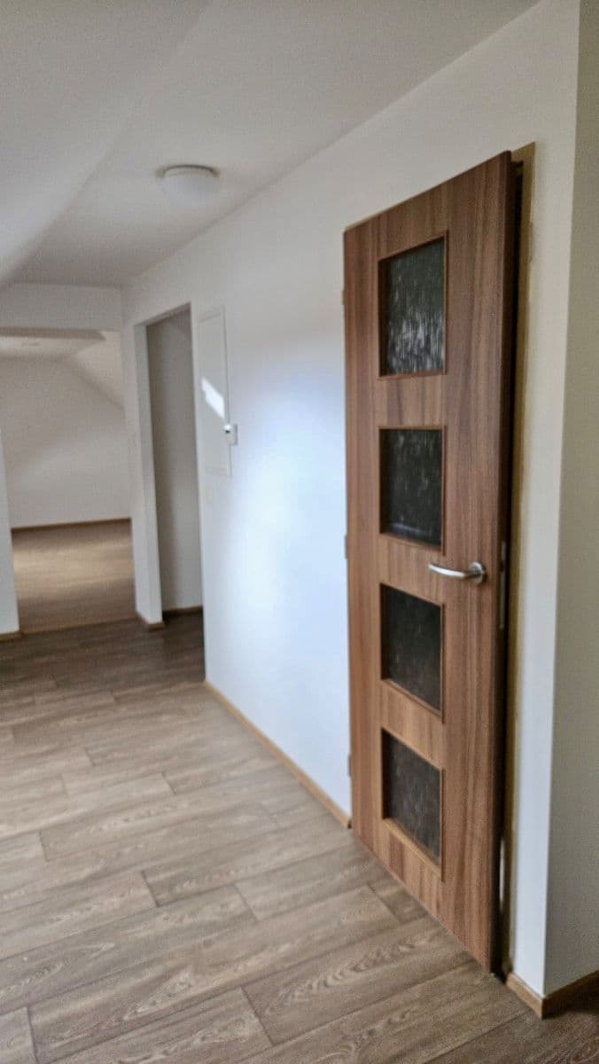 Pronájem bytu 2+kk 40 m², Lodní náměstí, Litoměřice, Ústecký kraj Pronájem bytu 2+kk 40 m², Lodní náměstí, Litoměřice, Ústecký kraj