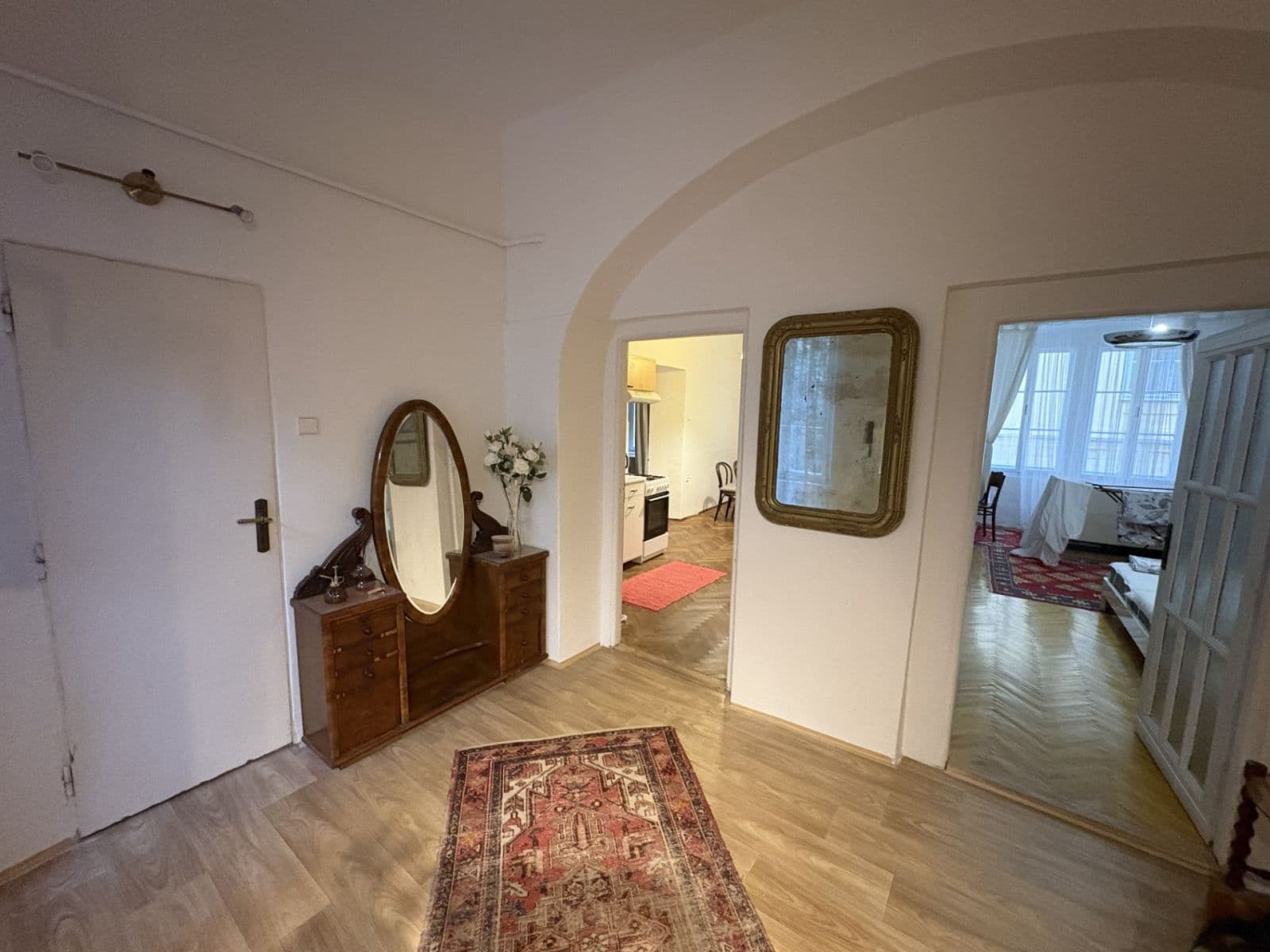 Pronájem bytu 2+1 105 m², Anenská, Praha, Praha Pronájem bytu 2+1 105 m², Anenská, Praha, Praha