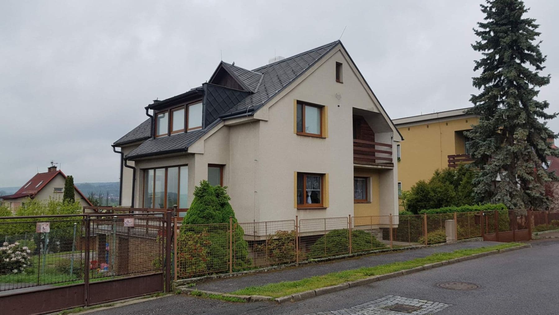 Prodej domu 170 m², pozemek 590 m², Na Vyhlídce, Turnov, Liberecký kraj Prodej domu 170 m², pozemek 590 m², Na Vyhlídce, Turnov, Liberecký kraj