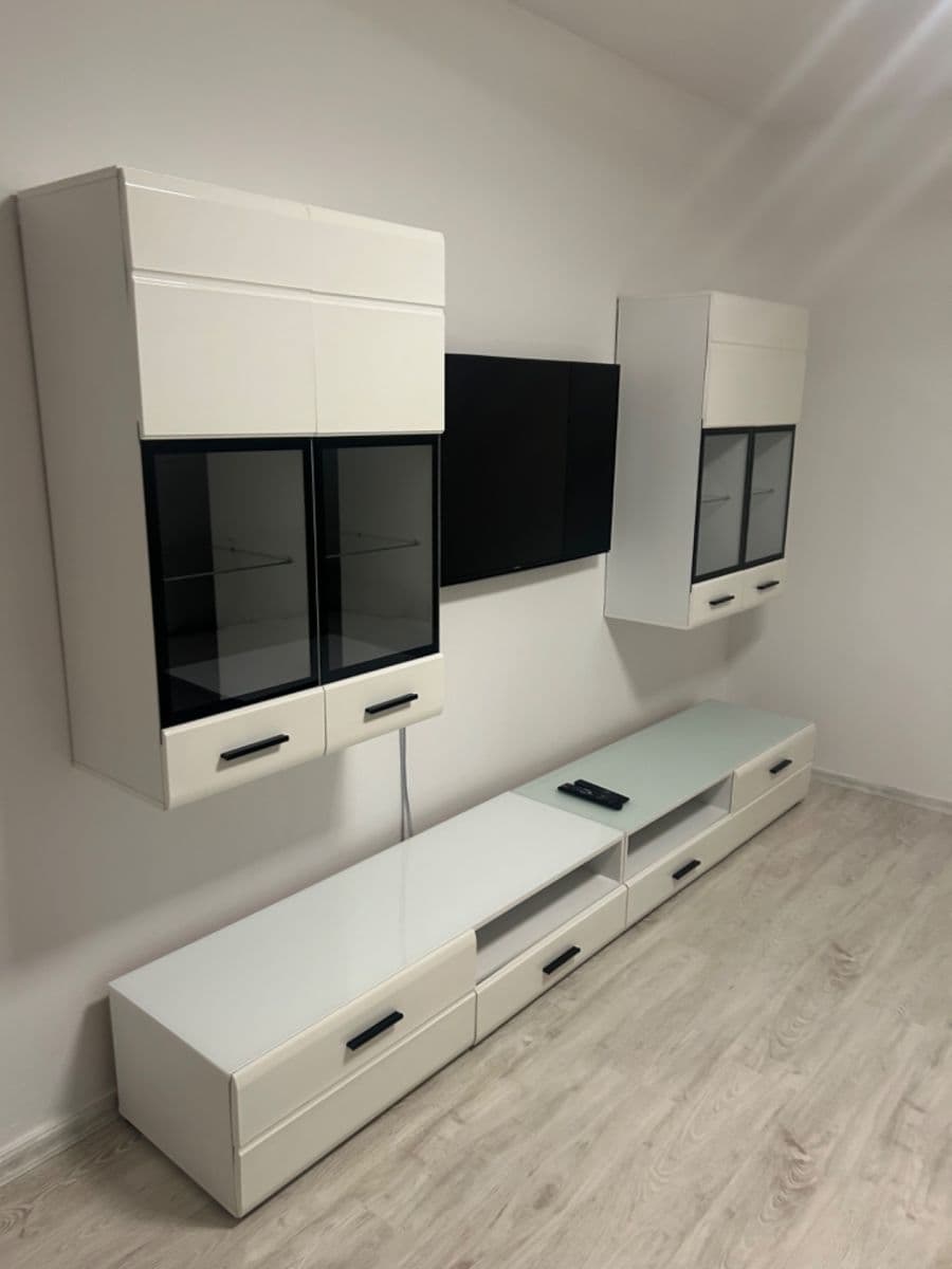 Pronájem bytu 2+1 65 m², V křovinách, Olomouc, Olomoucký kraj Pronájem bytu 2+1 65 m², V křovinách, Olomouc, Olomoucký kraj