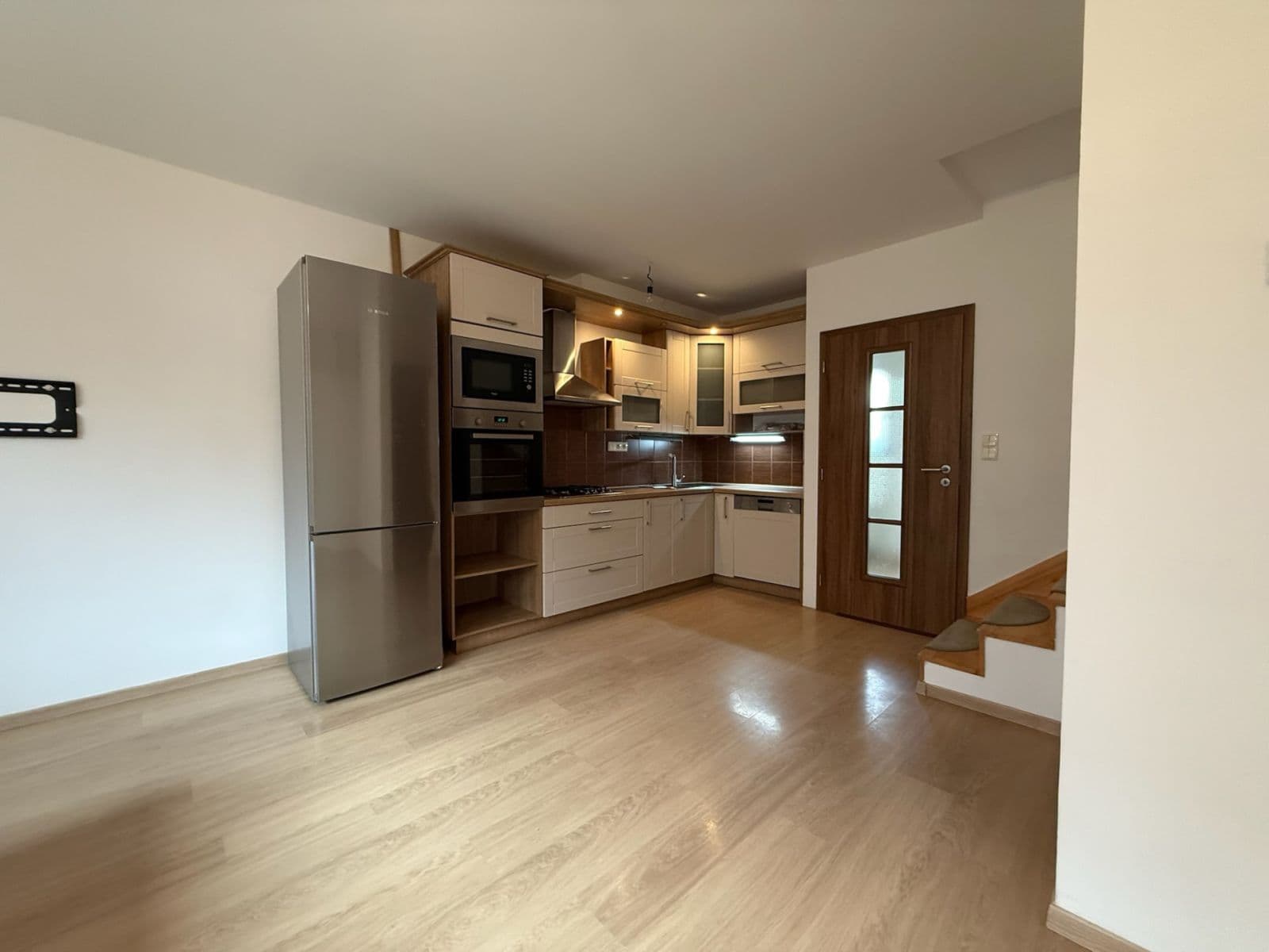 Pronájem domu 70 m², pozemek 35 m², Větrná, Kolín, Středočeský kraj Pronájem domu 70 m², pozemek 35 m², Větrná, Kolín, Středočeský kraj