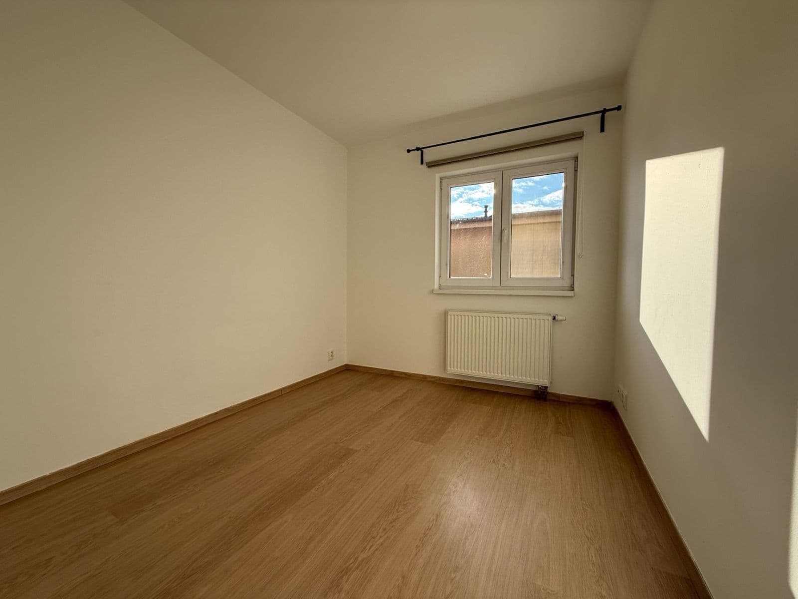 Pronájem domu 70 m², pozemek 35 m², Větrná, Kolín, Středočeský kraj Pronájem domu 70 m², pozemek 35 m², Větrná, Kolín, Středočeský kraj