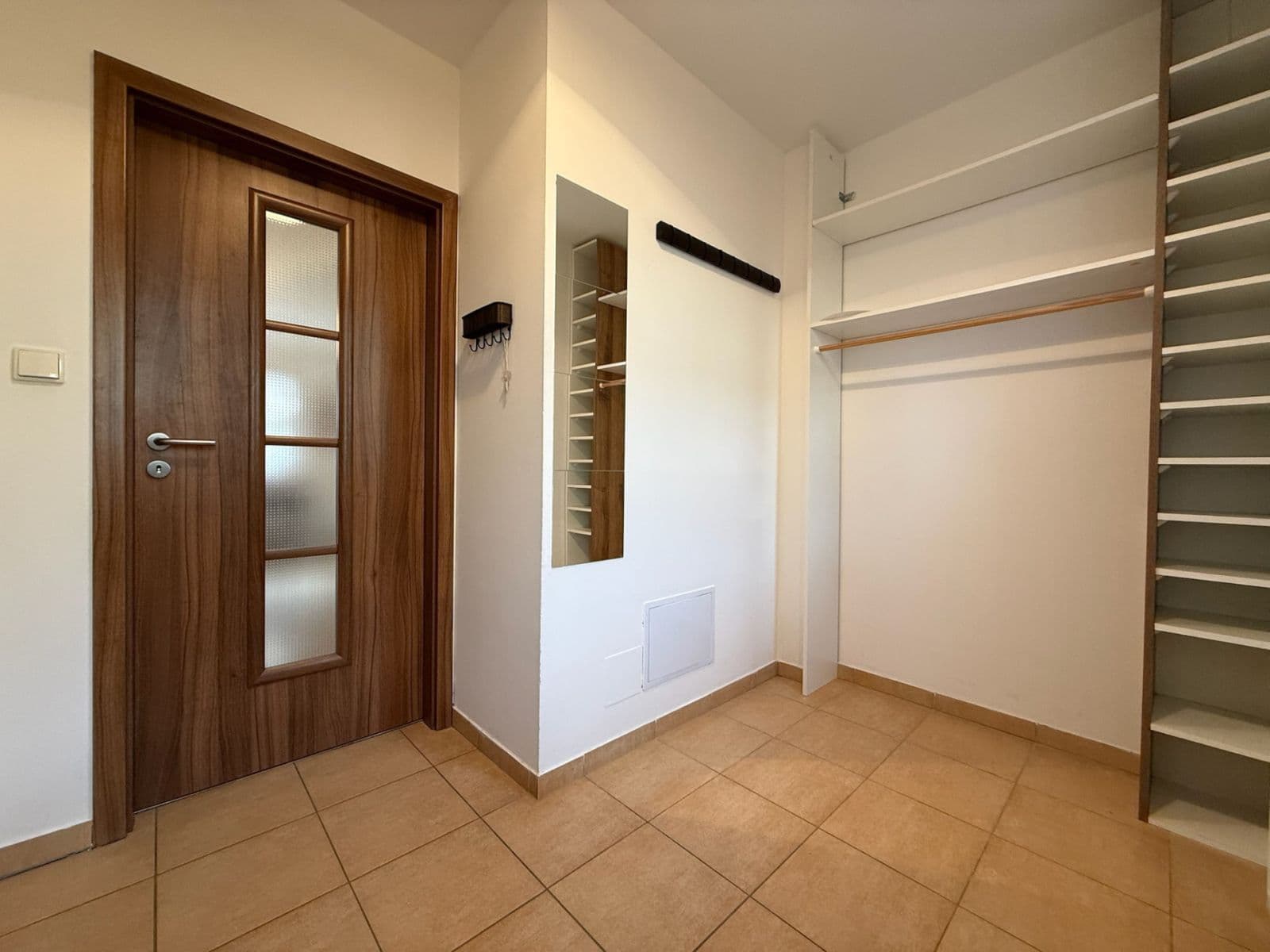 Pronájem domu 70 m², pozemek 35 m², Větrná, Kolín, Středočeský kraj Pronájem domu 70 m², pozemek 35 m², Větrná, Kolín, Středočeský kraj