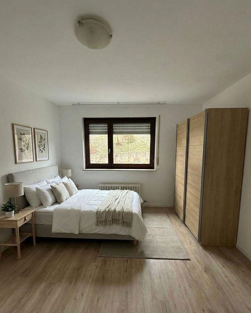 Pronájem bytu 2+1 75 m², Leonberg, Bádensko-Württembersko Pronájem bytu 2+1 75 m², Leonberg, Bádensko-Württembersko