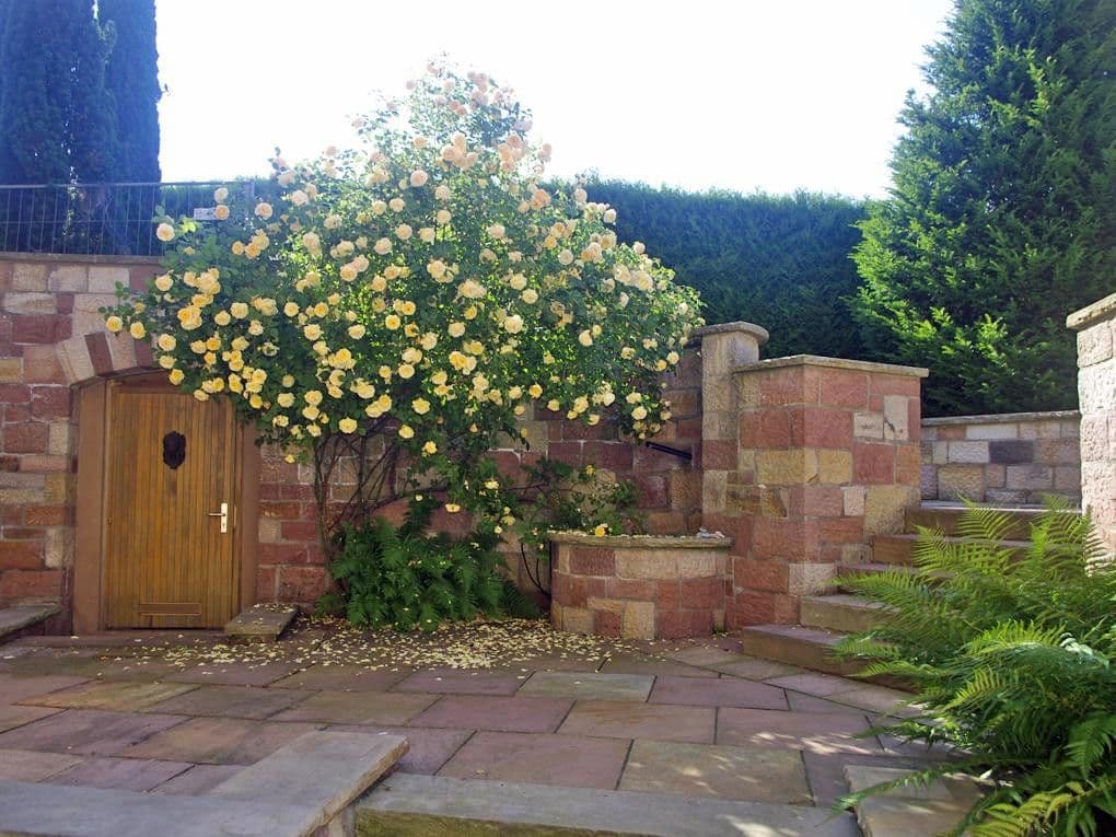 Prodej domu 317 m², pozemek 708 m², Flieden, Hessen Prodej domu 317 m², pozemek 708 m², Flieden, Hessen