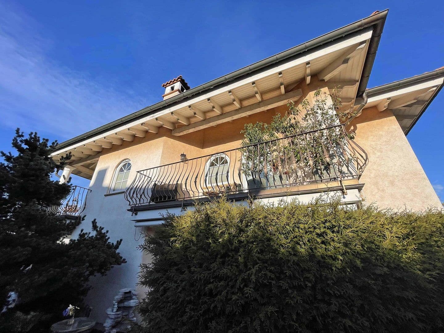 Prodej domu 317 m², pozemek 708 m², Flieden, Hessen Prodej domu 317 m², pozemek 708 m², Flieden, Hessen