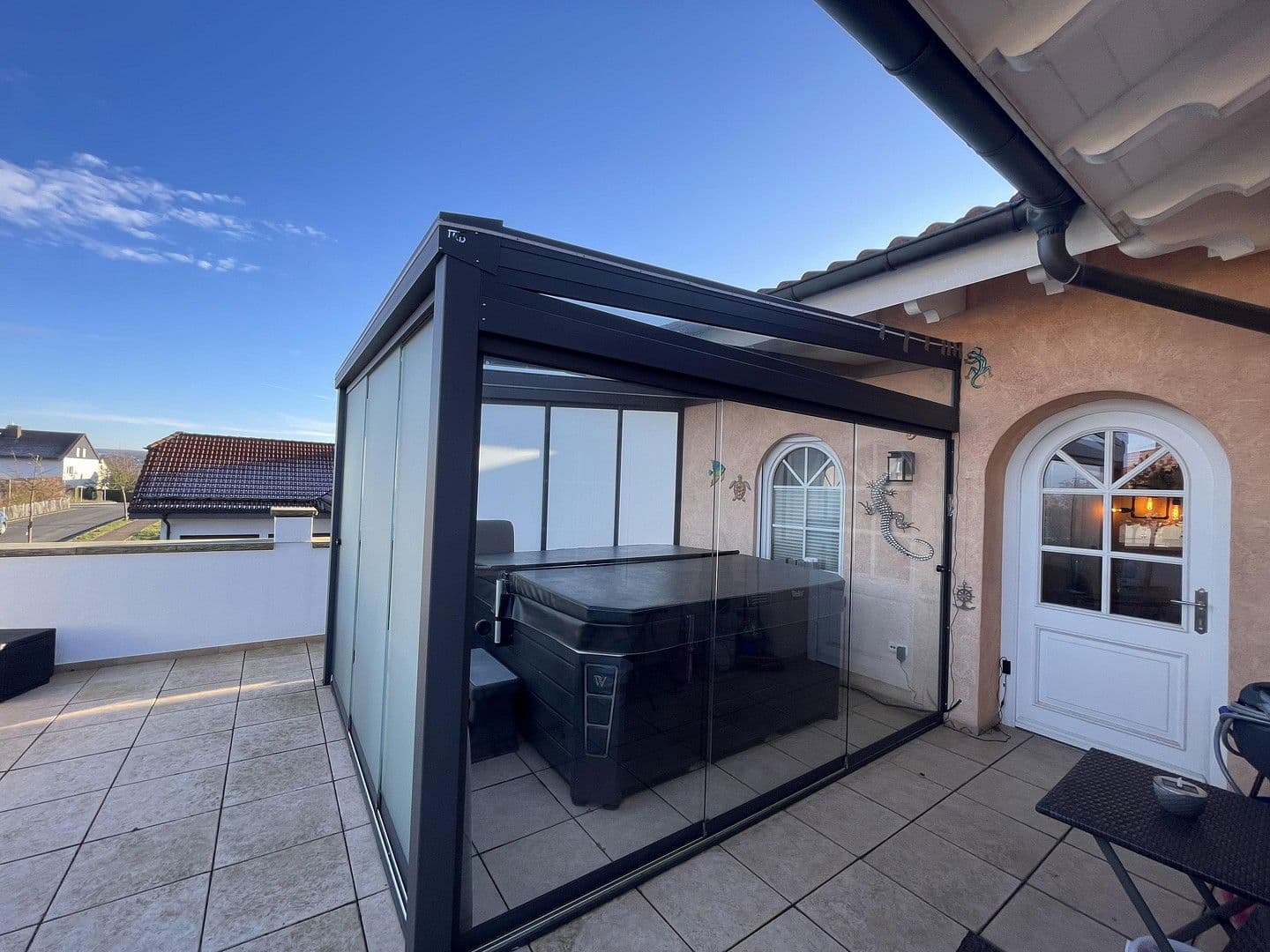 Prodej domu 317 m², pozemek 708 m², Flieden, Hessen Prodej domu 317 m², pozemek 708 m², Flieden, Hessen