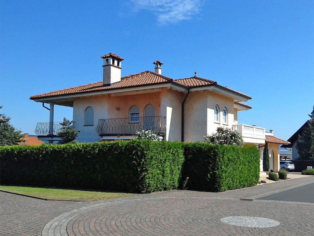 Prodej domu 317 m², pozemek 708 m², Flieden, Hessen Prodej domu 317 m², pozemek 708 m², Flieden, Hessen