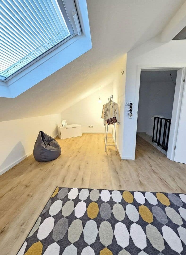 Prodej domu 153 m², pozemek 196 m², Seelbach, Bádensko-Württembersko Prodej domu 153 m², pozemek 196 m², Seelbach, Bádensko-Württembersko