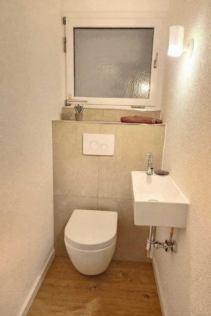 Prodej domu 153 m², pozemek 196 m², Seelbach, Bádensko-Württembersko Prodej domu 153 m², pozemek 196 m², Seelbach, Bádensko-Württembersko