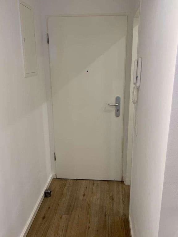 Pronájem bytu 1+kk 28 m², Neuhofstraße 16, Frankfurt am Main, Hessen Pronájem bytu 1+kk 28 m², Neuhofstraße 16, Frankfurt am Main, Hessen