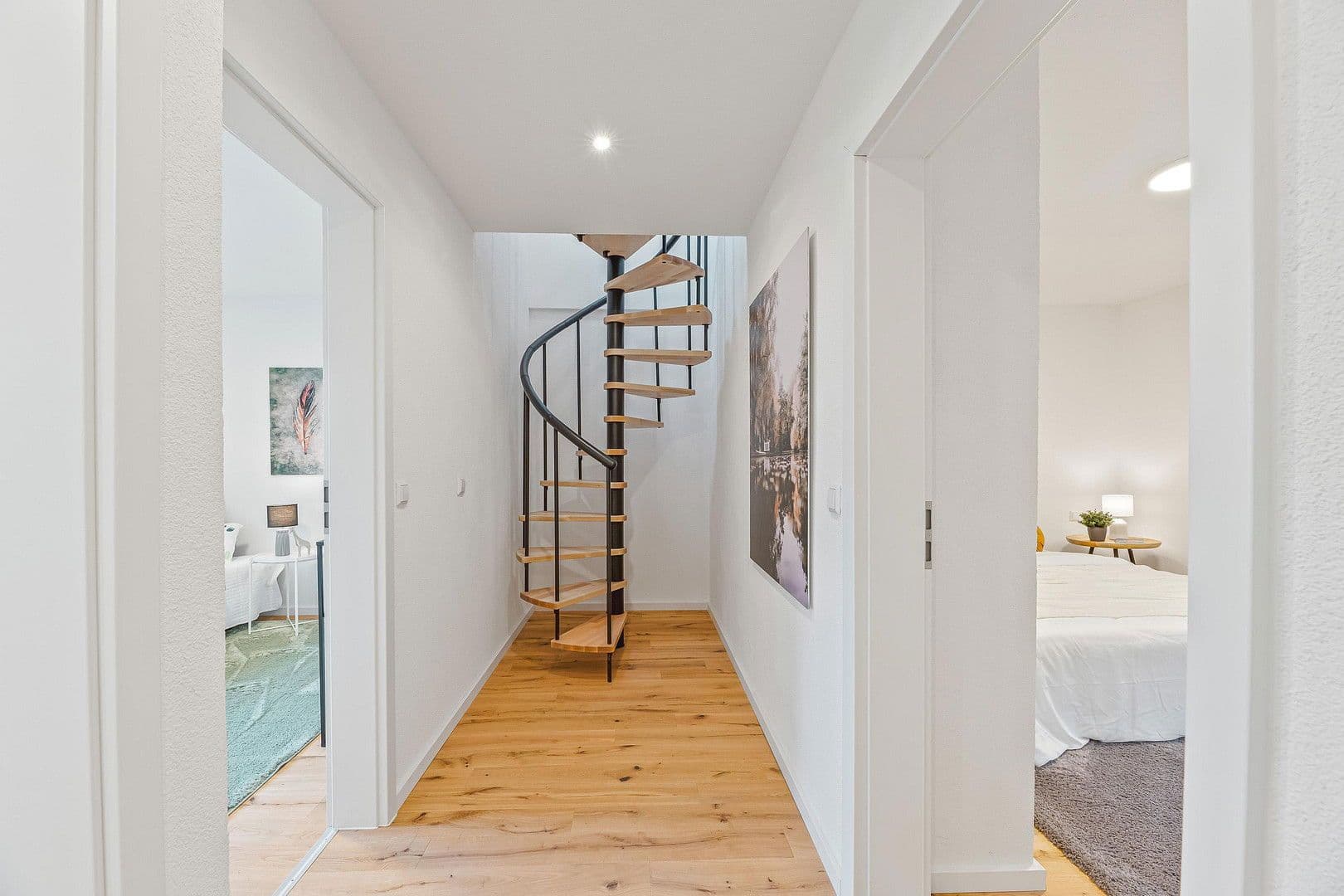 Prodej domu 107 m², pozemek 416 m², Illertissen, Bavorsko Prodej domu 107 m², pozemek 416 m², Illertissen, Bavorsko