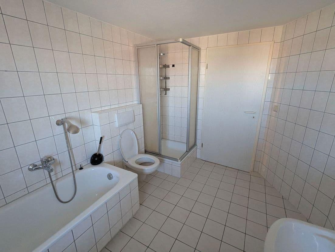 Pronájem bytu 3+1 86 m², Gera, Durynsko Pronájem bytu 3+1 86 m², Gera, Durynsko