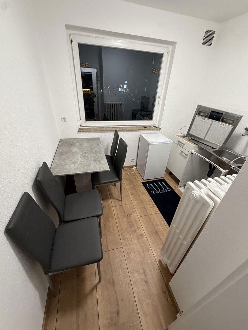 Pronájem bytu 1+kk 36 m², Silberstraße 4, Essen, Severní Porýní-Vestfálsko Pronájem bytu 1+kk 36 m², Silberstraße 4, Essen, Severní Porýní-Vestfálsko