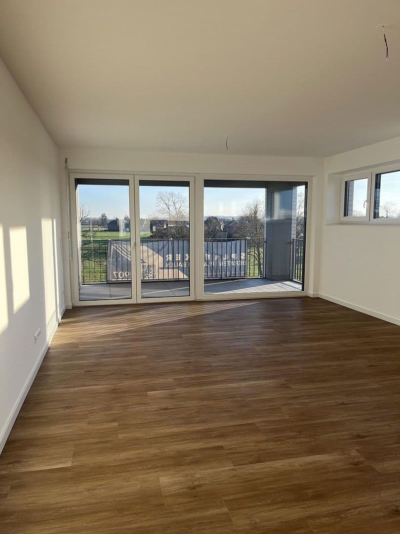 Pronájem bytu 3+1 83 m², Am Triftbaum 12, Rheda-Wiedenbrück, Severní Porýní-Vestfálsko Pronájem bytu 3+1 83 m², Am Triftbaum 12, Rheda-Wiedenbrück, Severní Porýní-Vestfálsko
