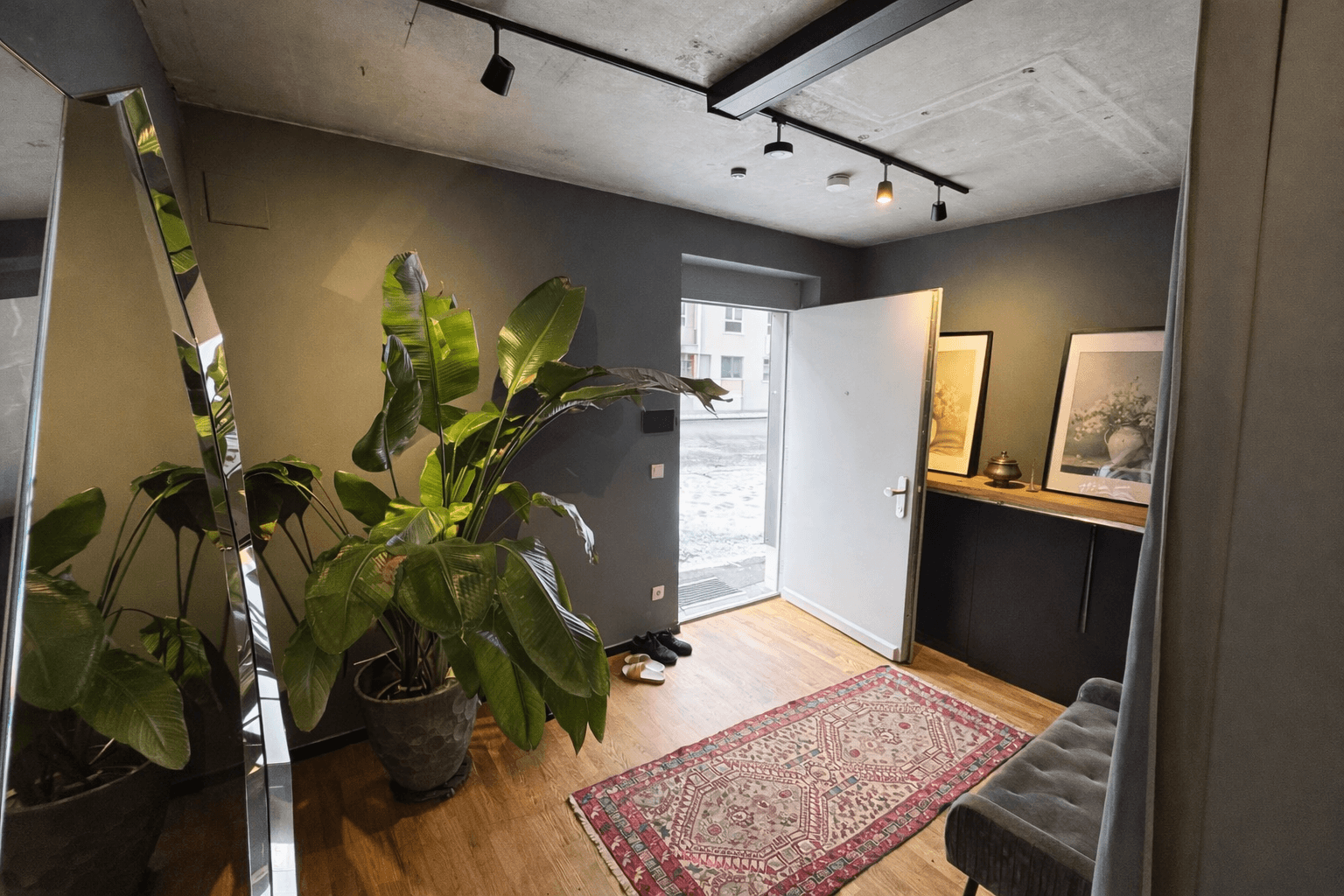 Prodej bytu 4+1 154 m², Flottwellstraße 40, Berlin, Berlín Prodej bytu 4+1 154 m², Flottwellstraße 40, Berlin, Berlín