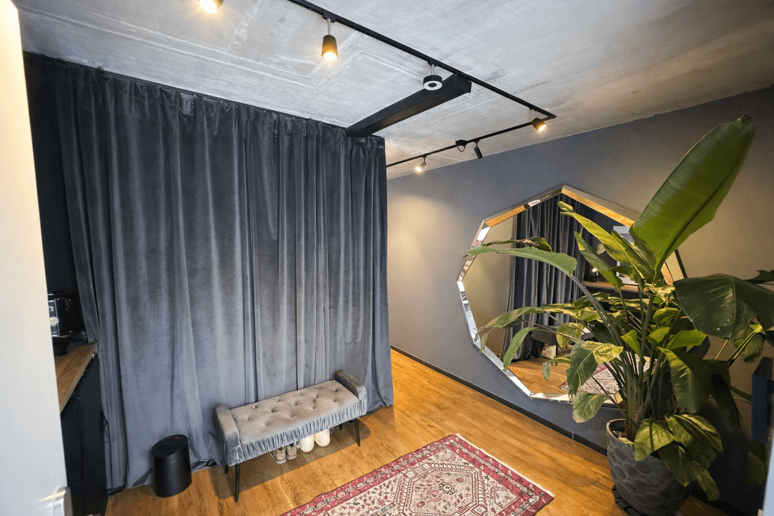 Prodej bytu 4+1 154 m², Flottwellstraße 40, Berlin, Berlín Prodej bytu 4+1 154 m², Flottwellstraße 40, Berlin, Berlín